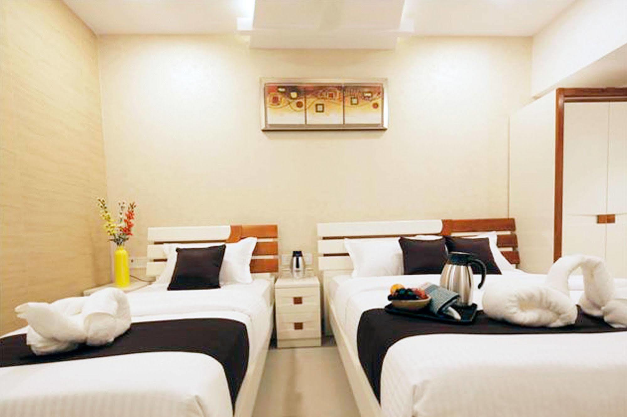Fabexpress Annex Executive Andheri East Hotell Mumbai Exteriör bild